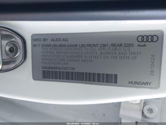 2018 AUDI A3 WAUB8GFF6J1007176 Photo 8