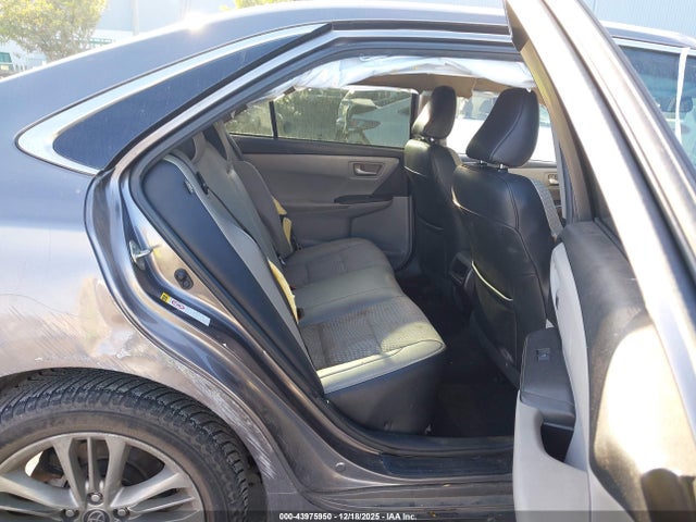 4T1BF1FK3FU483860 Toyota CAMRY SE