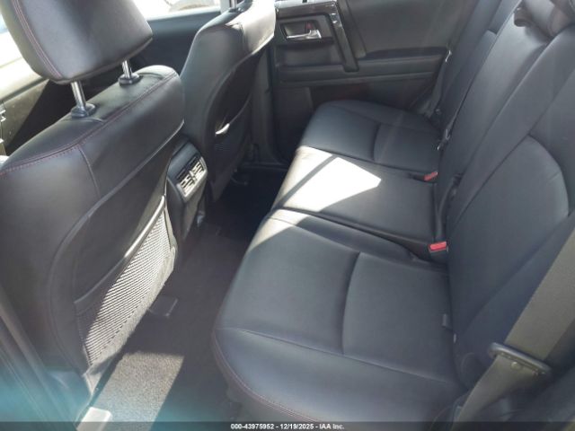 2023 TOYOTA 4RUNNER JTERU5JR4P6193195 Photo 7