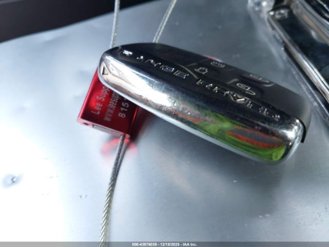 2018 LAND ROVER RANGE ROVER VELAR SALYL2RN0JA750930 Photo 10