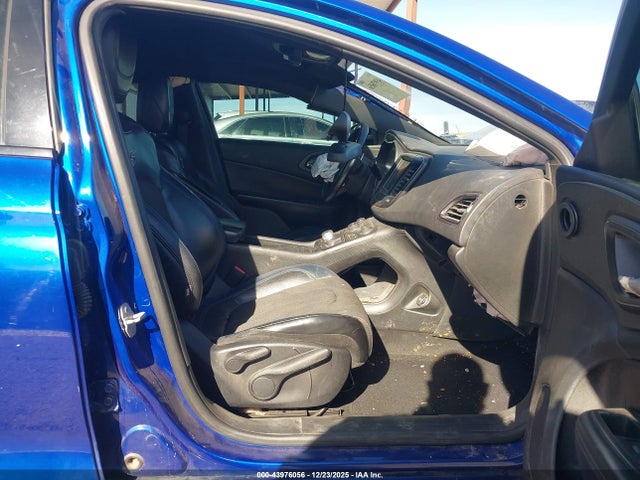 43976056 :رقم المزاد ، 1C3CCCBB8GN147155 vin ، 2016 Chrysler 200 S مزاد بيع