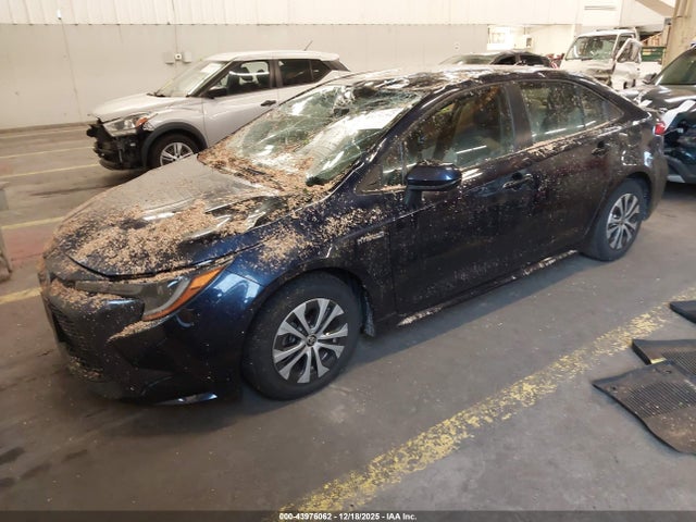 Toyota Corolla Hybrid Le 2020 JTDEBRBEXLJ014631 Image 2