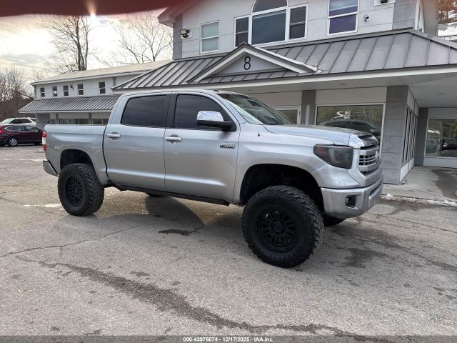 2014 TOYOTA TUNDRA 5TFAW5F14EX358409