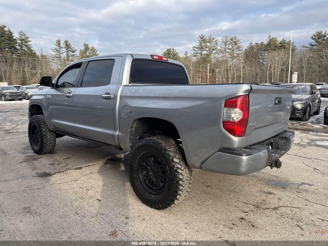 2014 TOYOTA TUNDRA 5TFAW5F14EX358409 Photo 2