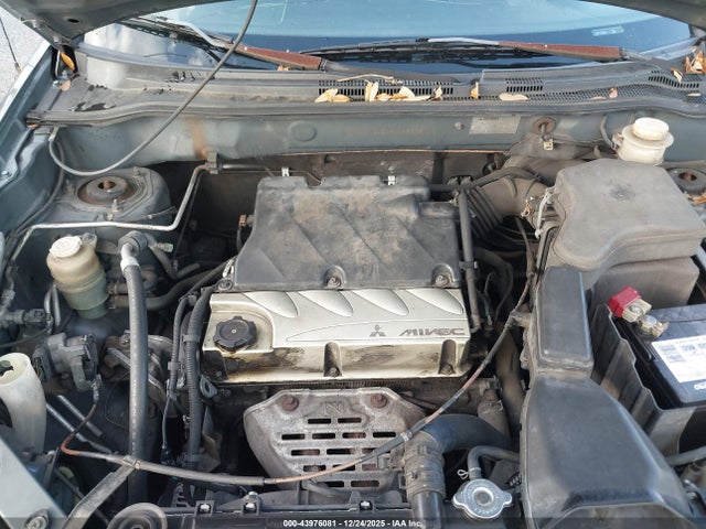 2004 MITSUBISHI OUTLANDER JA4LX41F34U043372 Photo 9