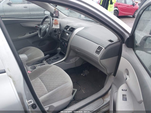 43976084 :رقم المزاد ، JTDBL40E999066381 vin ، 2009 Toyota Corolla Le مزاد بيع
