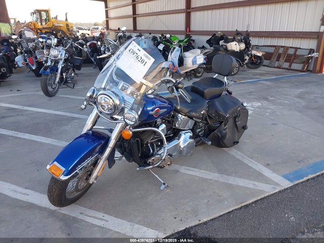 2017 HARLEY-DAVIDSON FLSTC 1HD1BWV11HB041254 Photo 1