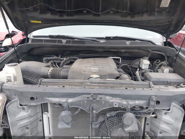 5TDYY5G14FS059436 Toyota Sequoia Platinum 5.7l V8
