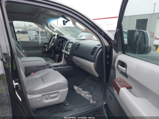 5TDYY5G14FS059436 Toyota Sequoia Platinum 5.7l V8