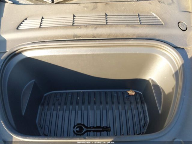 2022 TESLA MODEL Y 7SAYGDEE8NF308605 Photo 9