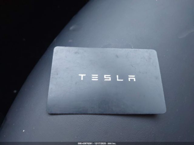 2022 TESLA MODEL Y 7SAYGDEE8NF308605 Photo 10