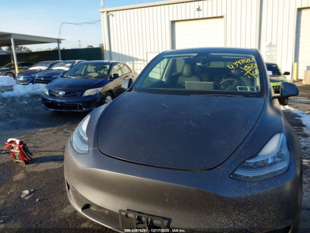 2022 TESLA MODEL Y 7SAYGDEE8NF308605 Photo 5