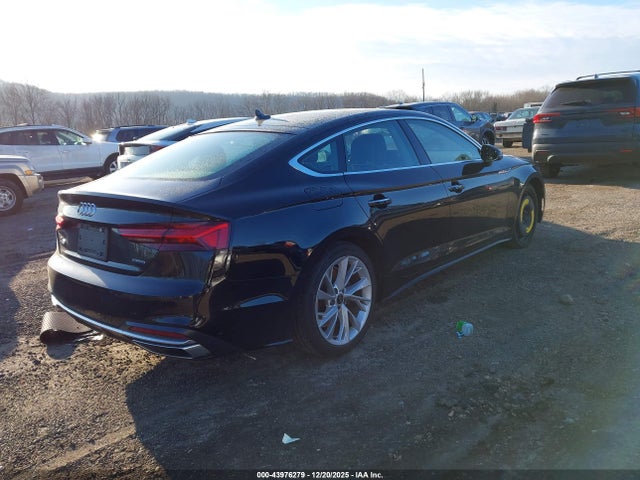 2023 AUDI A5 SPORTBACK WAUCBCF54PA019373 Photo 3