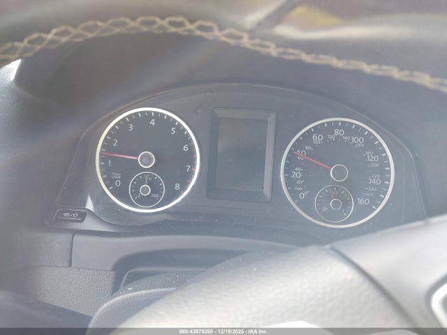WVGAV7AX6GW602365 Volkswagen TIGUAN SE