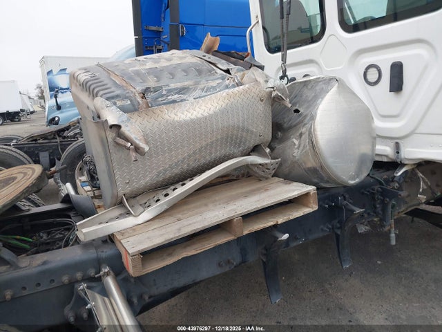 Freightliner New Cascadia 116 2021 3AKBHSDV0MSMP1800 Image 12