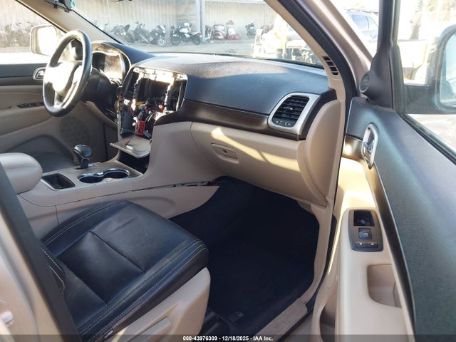 Jeep Grand Cherokee Laredo 2014 1C4RJEAG7EC217063 Image 5