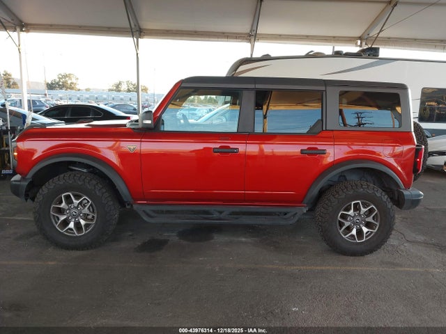 Ford Bronco Badlands 2023 1FMEE5DH2PLB01730 Image 13