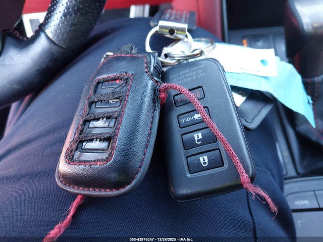 2021 LEXUS IS 350 JTHGZ1E26M5022824 Photo 10