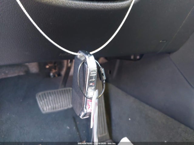 5XXG14J21RG256632 KIA K5 LXS
