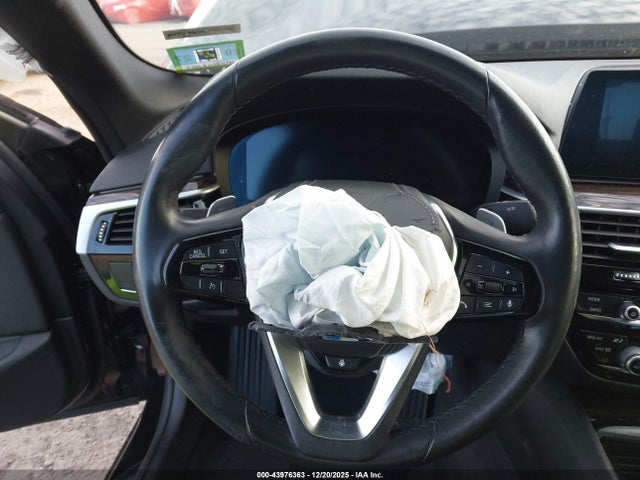 WBAJR7C06LWW77504 BMW 530i Xdrive