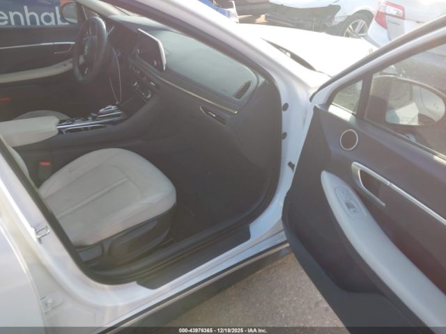 2022 HYUNDAI SONATA KMHL64JA3NA240330 Photo 4