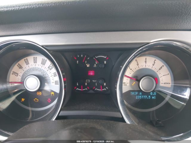 2011 FORD MUSTANG 1ZVBP8CF2B5156255 Photo 6