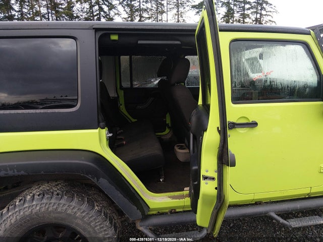 1C4BJWDGXGL342256 Jeep Wrangler Unlimited Sport