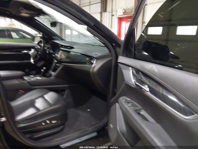 2020 CADILLAC XT6 1GYKPDRS2LZ101101 Photo 4