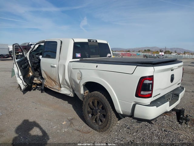 3C6UR5TLXMG649811 RAM 2500 Limited 4x4 6&#039;4 Box