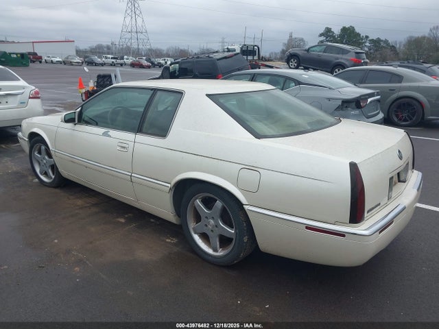 1998 CADILLAC ELDORADO 1G6ET1296WU601240 Photo 2
