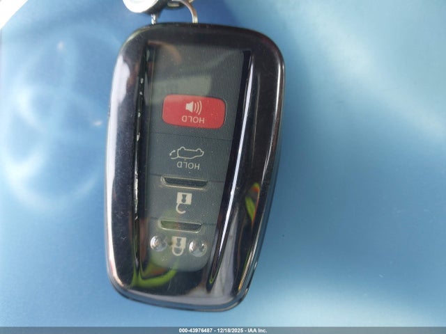 Toyota Rav4 Hybrid Xle Premium 2023 JTMB6RFV2PD095341 Image 11