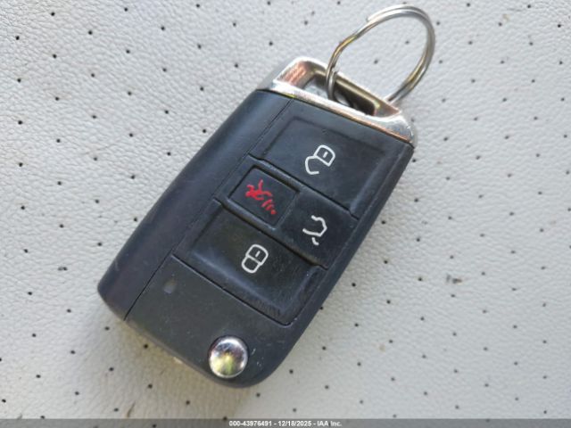 2021 VOLKSWAGEN TIGUAN 3VV3B7AX5MM119419 Photo 10