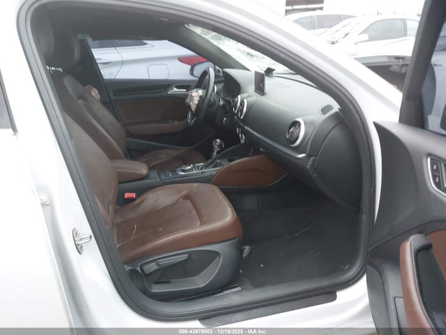 2015 AUDI A3 WAUACGFF8F1094368 Photo 4