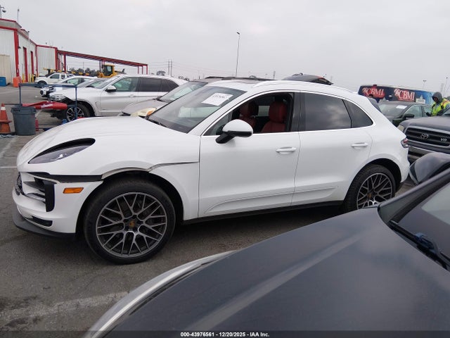WP1AB2A51KLB30664 Porsche MACAN S