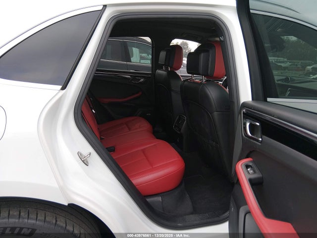 WP1AB2A51KLB30664 Porsche MACAN S