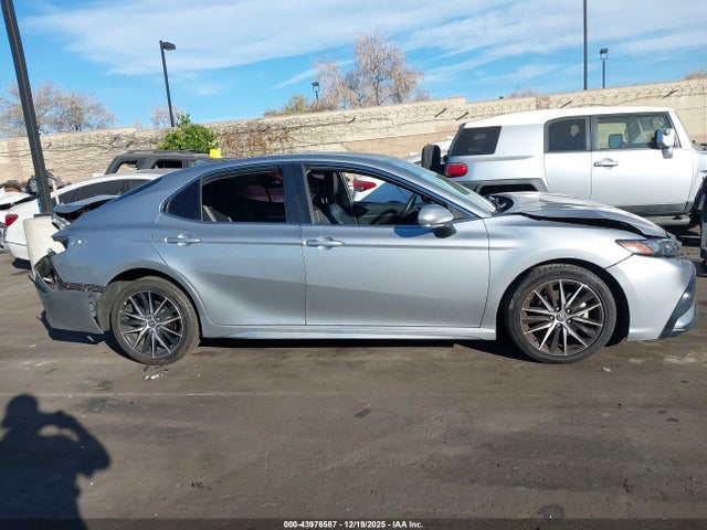 4T1G11AK0NU671441 Toyota CAMRY SE