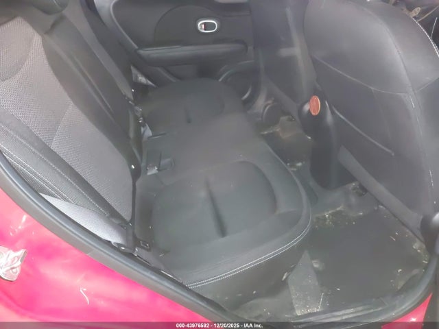 KNDJP3A50H7481169 KIA SOUL +