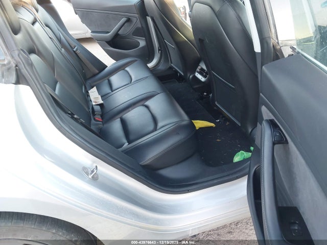 2018 TESLA MODEL 3 5YJ3E1EA1JF048485 Photo 7