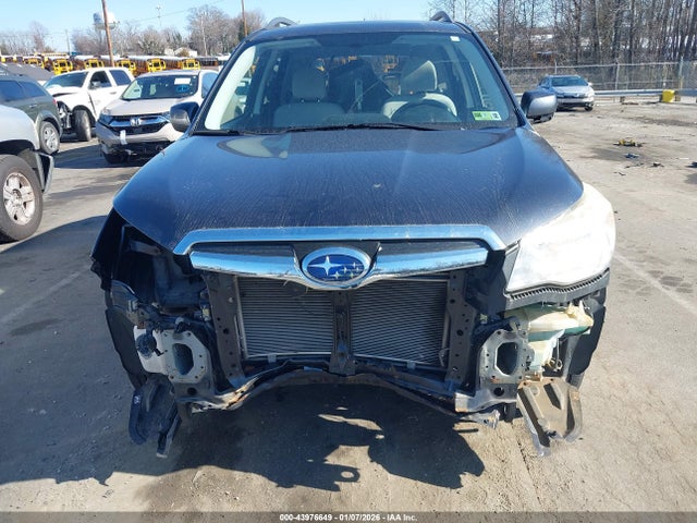 43976649 :رقم المزاد ، JF2SJADC0EH490207 vin ، 2014 Subaru Forester 2.5i Premium مزاد بيع