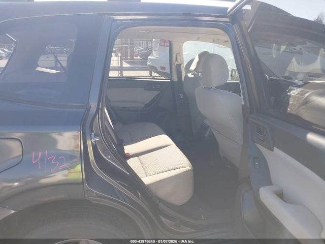 43976649 :رقم المزاد ، JF2SJADC0EH490207 vin ، 2014 Subaru Forester 2.5i Premium مزاد بيع
