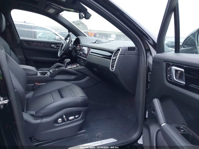 2020 PORSCHE CAYENNE WP1AB2AY9LDA28177 Photo 4