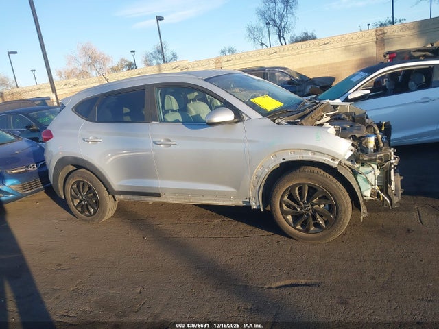 Hyundai TUCSON SE 2017 KM8J33A45HU440861 Image 14
