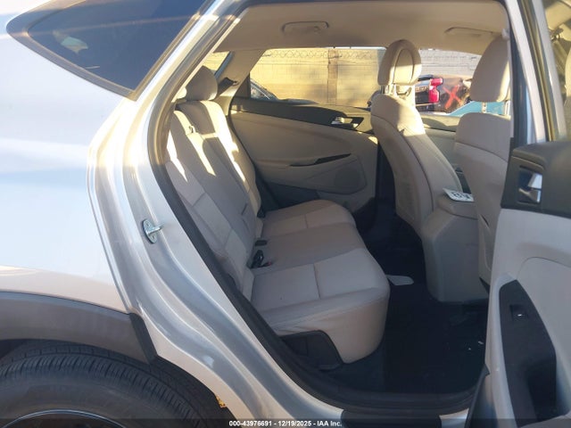 Hyundai TUCSON SE 2017 KM8J33A45HU440861 Image 8