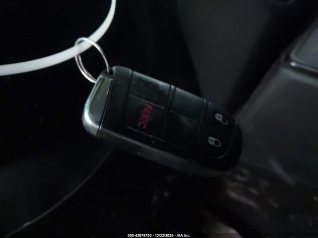 2021 JEEP RENEGADE ZACNJDBB4MPM39577 Photo 10