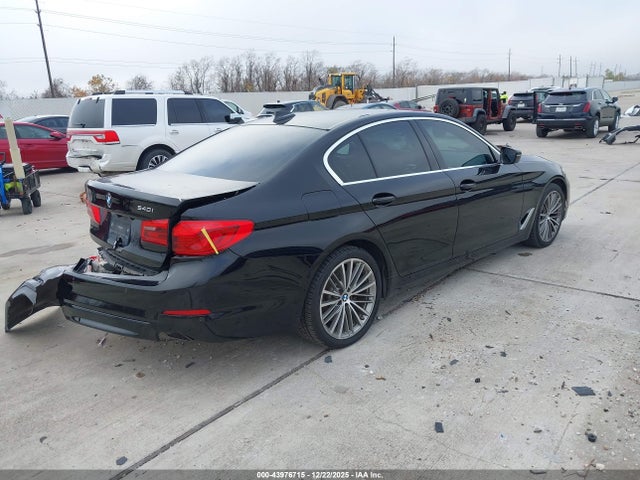 WBAJE5C52KWW17939 BMW 540I