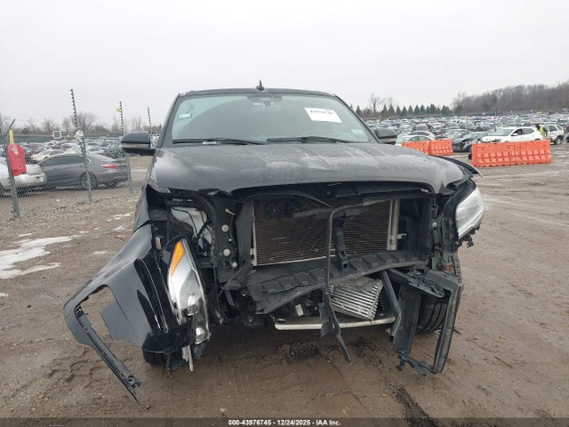 43976745 :رقم المزاد ، 5LMJJ3LT9NEL15830 vin ، 2022 Lincoln Navigator Reserve L مزاد بيع