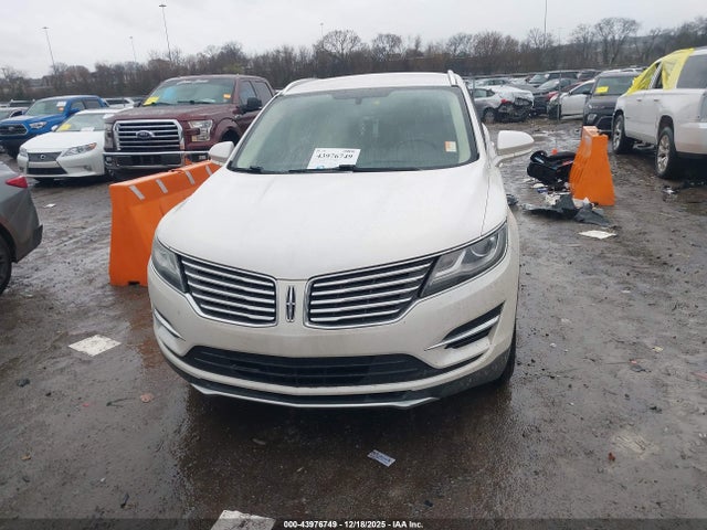 Lincoln Mkc Premiere 2017 5LMCJ1C97HUL27809 Image 12