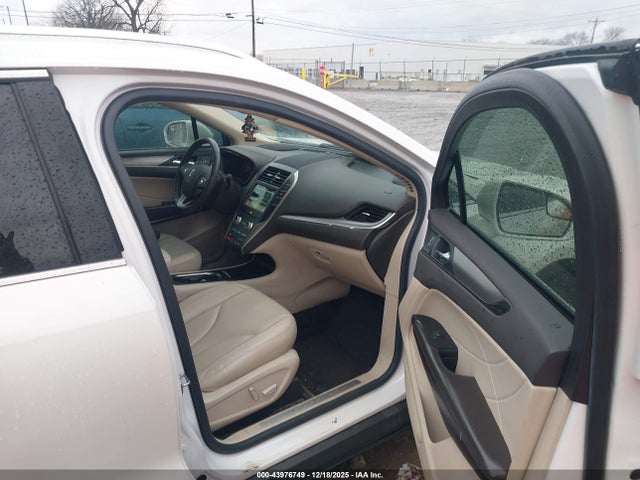 Lincoln Mkc Premiere 2017 5LMCJ1C97HUL27809 Image 5