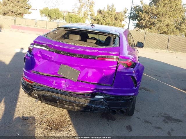 ZPBUA1ZL8MLA13335 Lamborghini Urus Graphite Capsule/pearl Capsule