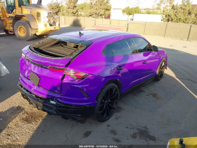 2021 LAMBORGHINI URUS ZPBUA1ZL8MLA13335 Photo 3